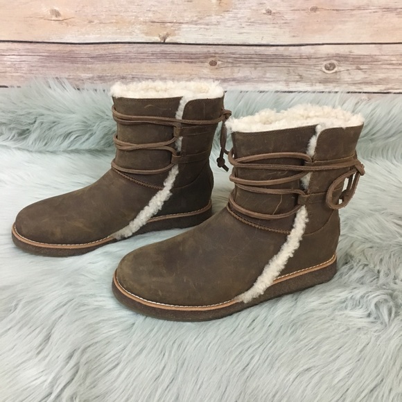 ugg luisa bootie